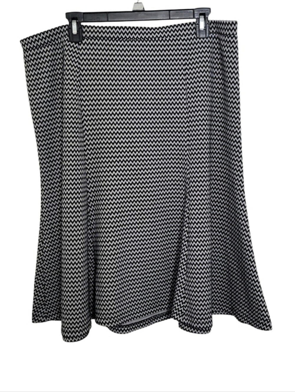 Zac & Rachel Petite Black and White Chevron Skater Skirt